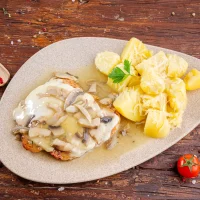Piept pui valdostana cu ciup si cartofi-180/200g