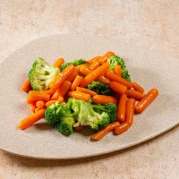 Sote de broccoli cu morcovei baby 200g